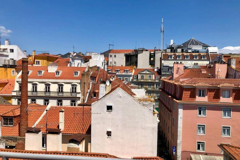 32 2 - Heart Of Lisbon Private Apartment, Bairro Alto Eksteriør billede